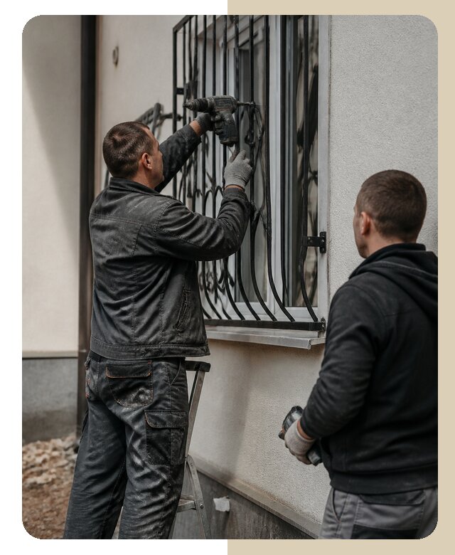 Установка наружных решеток в Рославле от 5035 р. | Дверной